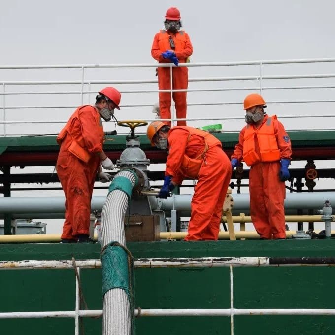 China Port Oil Tanker Deslopping thumbnail 5