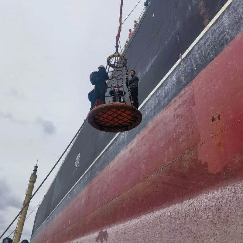 China Port Oil Tanker Deslopping thumbnail 3