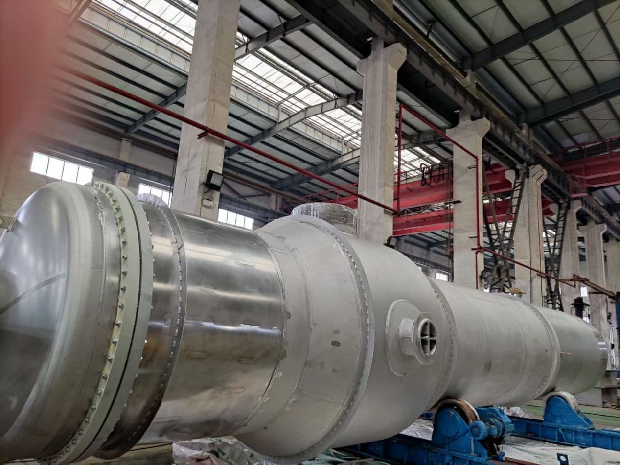 Marine drainage & deck fittings - 1