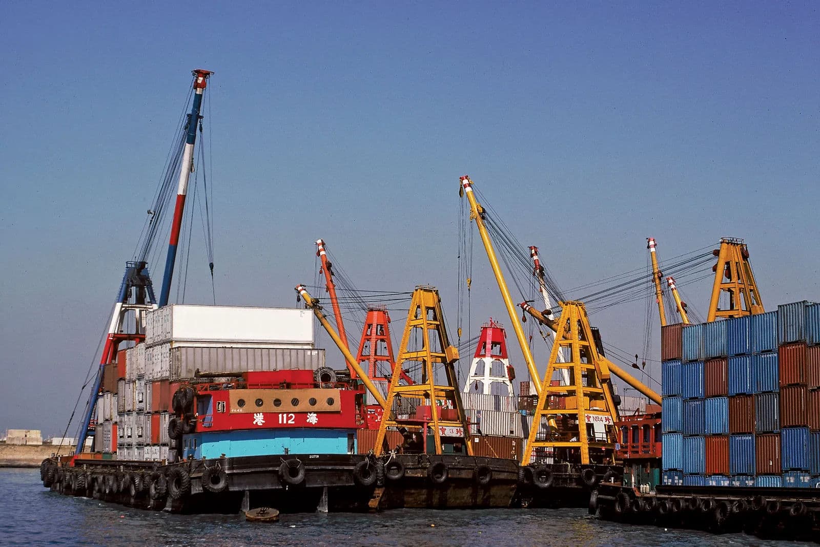 Vessel Cargo Operation Services for Safe & Efficient Port Handling thumbnail 4