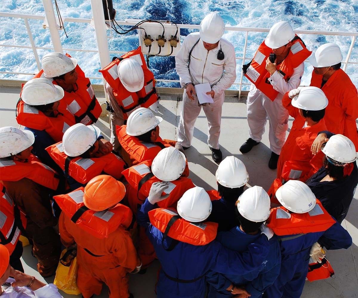 Crew Handling Services for Seamless Crew Changes & Port Coordination thumbnail 3