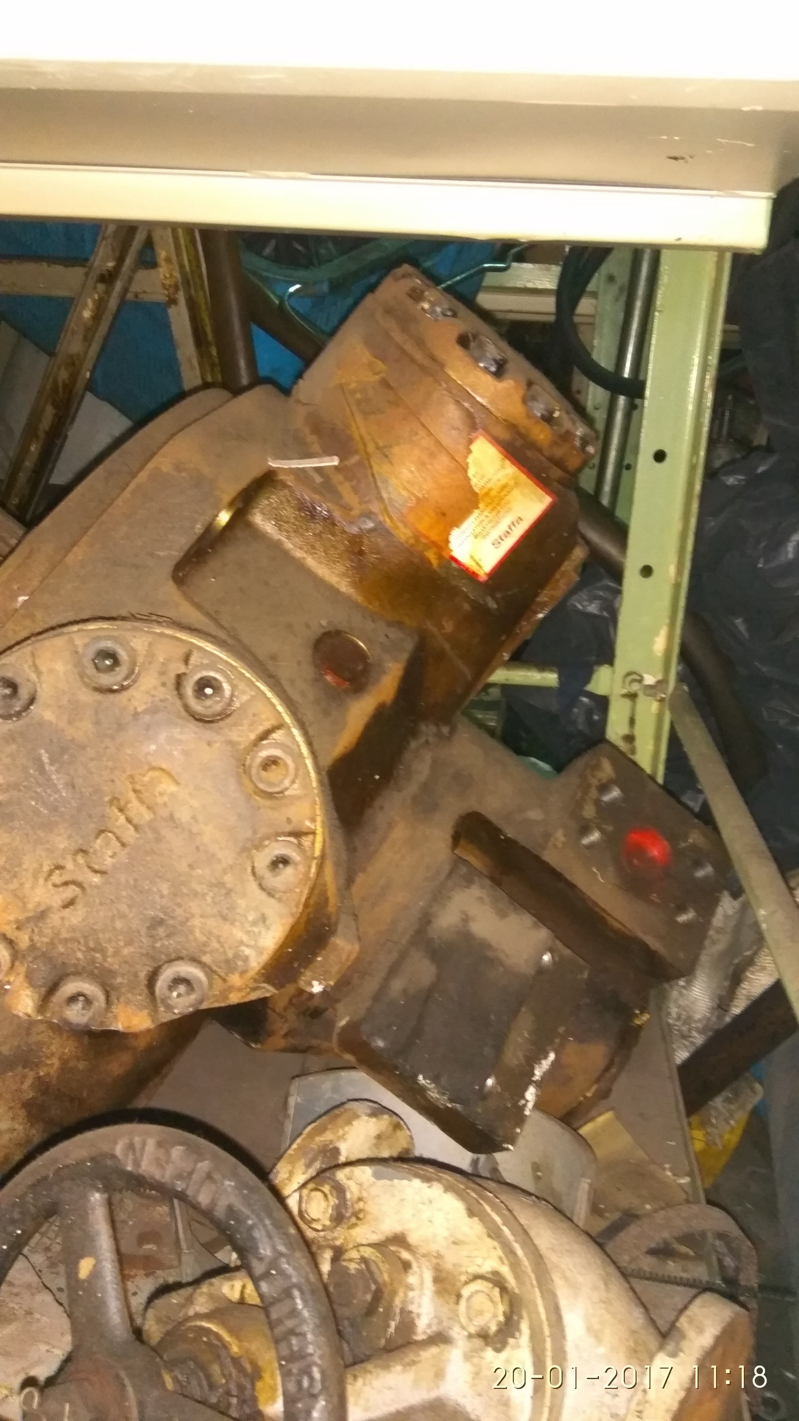 Hydraulics And Controls thumbnail 3