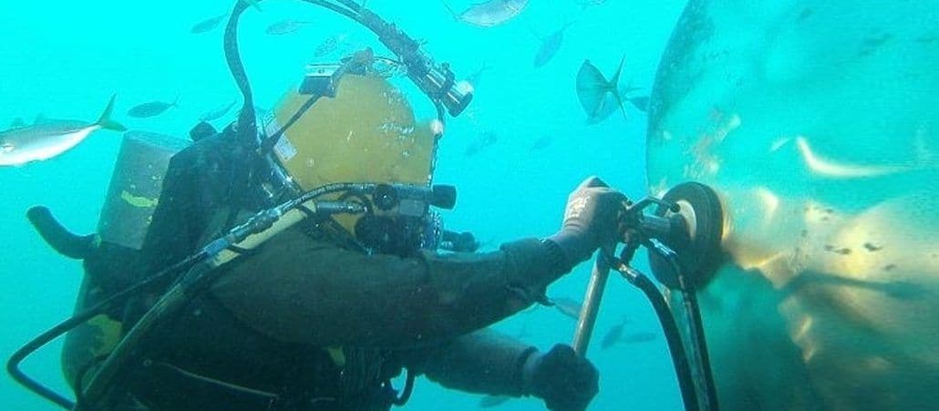 Underwater Hull Cleaning & Inspection Service