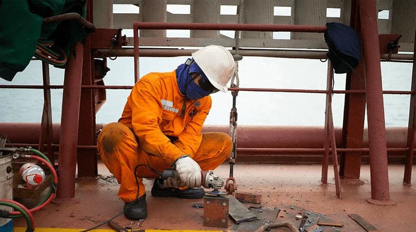 Riding Technician Services for Efficient Vessel Maintenance & Repairs